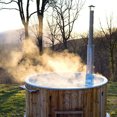 Dom wakacyjny Mas Caners - Eco-chic Lodges, Nature & Biological Pool *