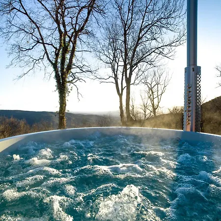 Mas Caners - Eco-chic Lodges, Nature & Biological Pool Montbolo