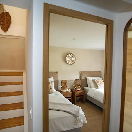 Σπίτι διακοπών Mas Caners - Eco-chic Lodges, Nature & Biological Pool