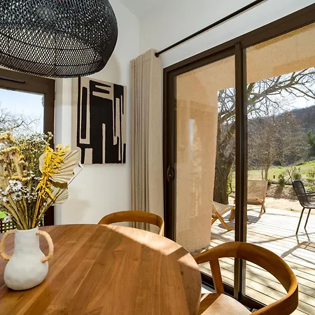 Mas Caners - Eco-chic Lodges, Nature & Biological Pool *