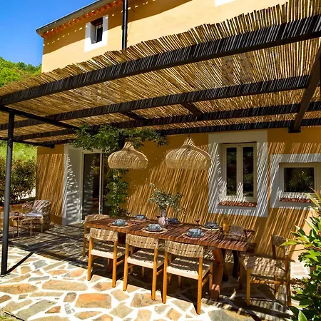 Σπίτι διακοπών Mas Caners - Eco-chic Lodges, Nature & Biological Pool