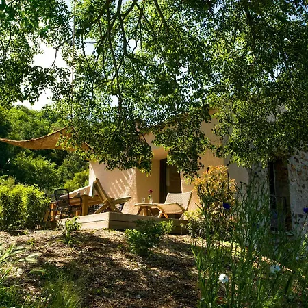Mas Caners - Eco-chic Lodges, Nature & Biological Pool