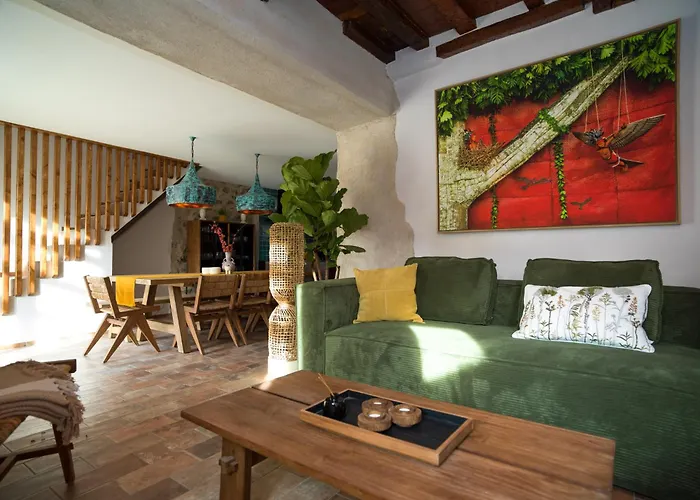 Mas Caners - 2 Eco-chic Lodges, Nature & Biological Pool *